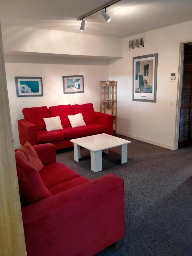 Camargue Beachfront Apartments Maroochydore Exteriör bild