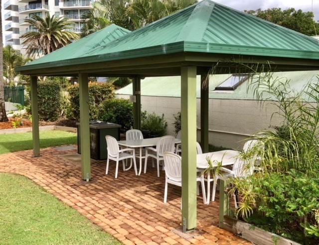 Camargue Beachfront Apartments Maroochydore Exteriör bild